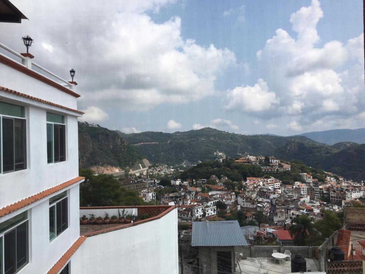 Casa Vista Hermosa De Taxco エクステリア 写真