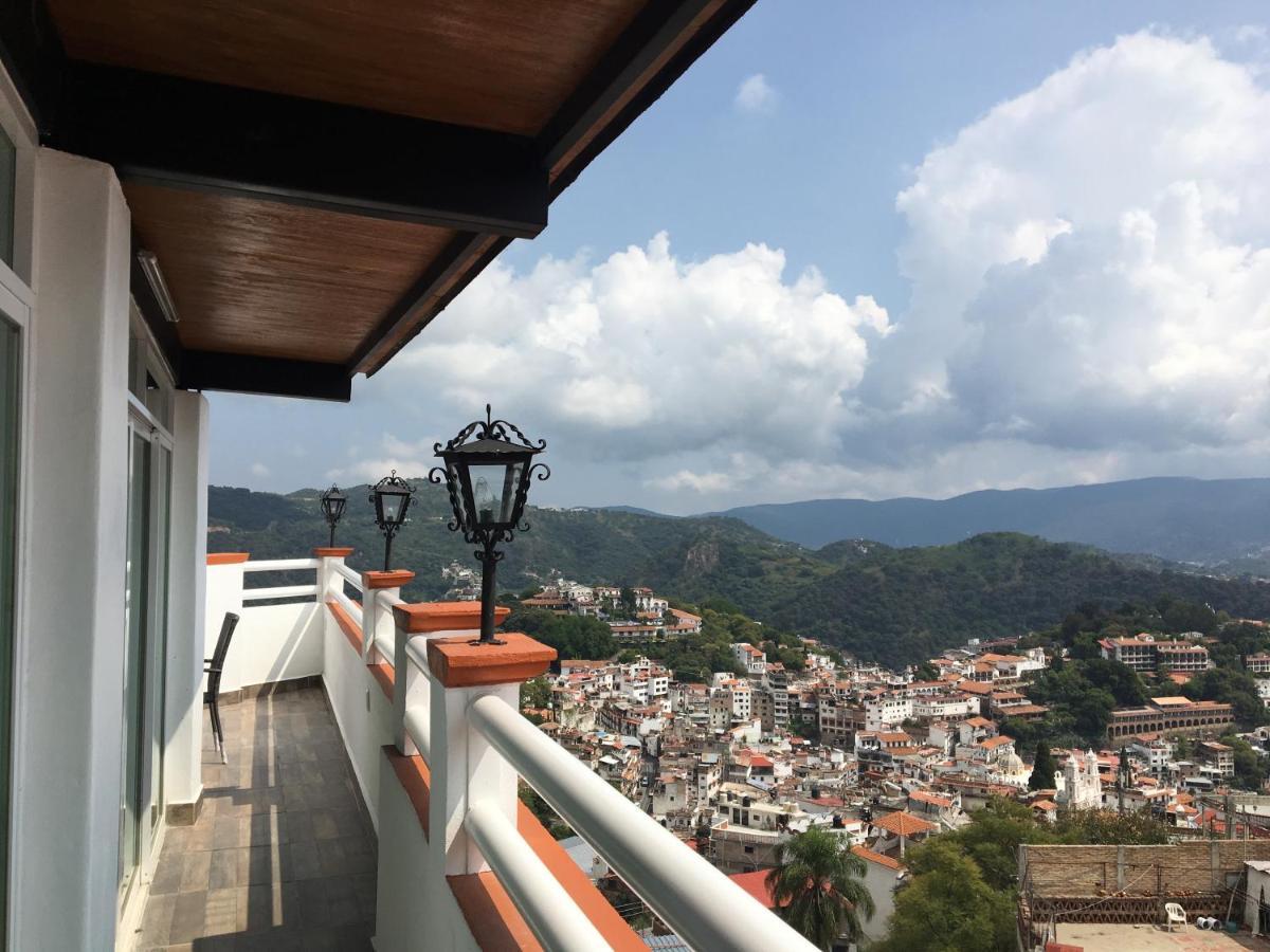 Casa Vista Hermosa De Taxco エクステリア 写真