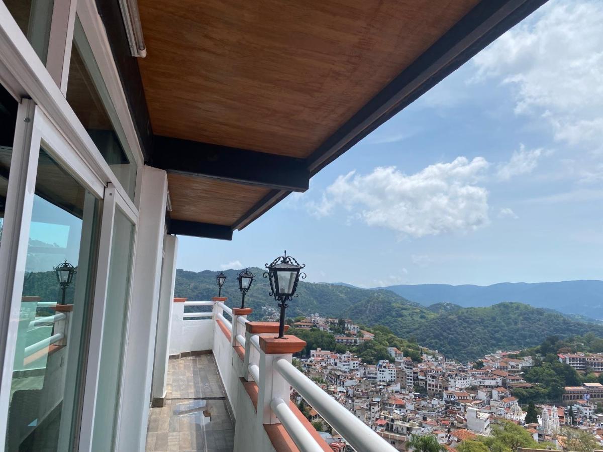 Casa Vista Hermosa De Taxco エクステリア 写真